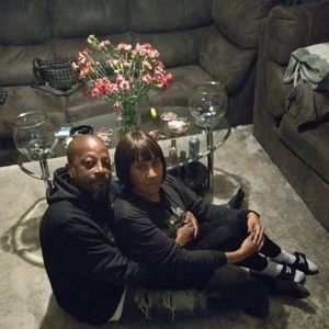 Meet your Posher, Manuel